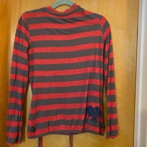 Thin Marino wool sweater.